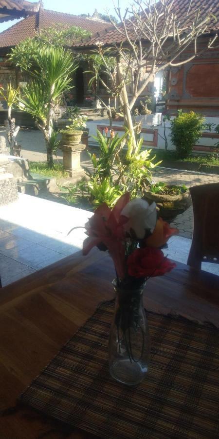 Serongga Guest House Lebih Екстер'єр фото